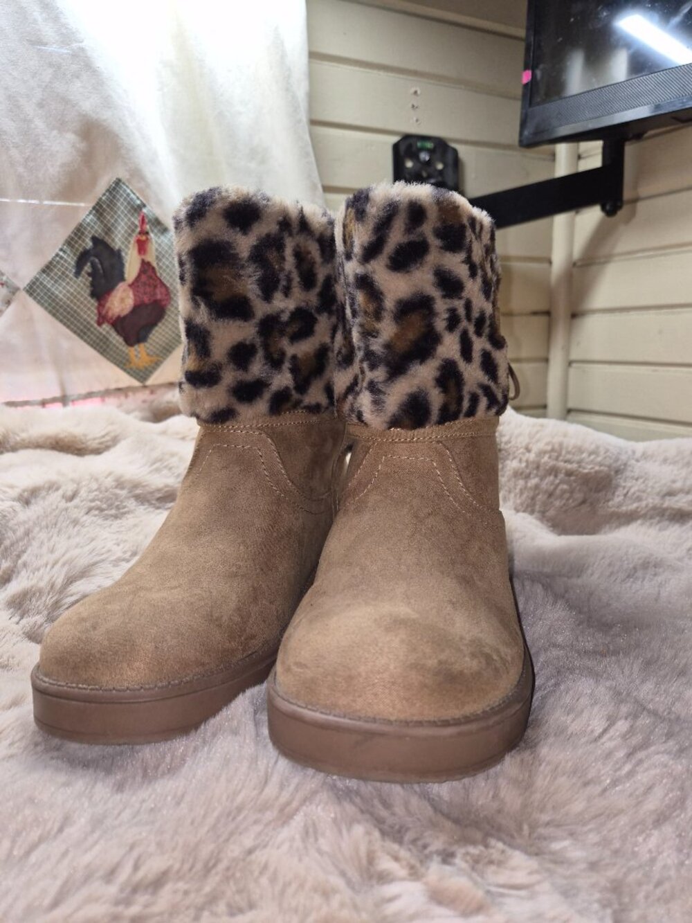 Guess Aleya Winter Boot - Picture 2 of 6